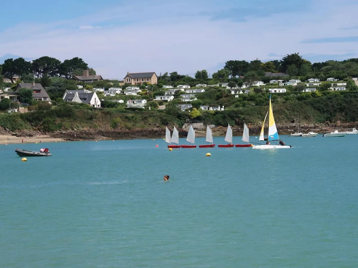 Holiday Home Esprit Bailly By Interhome Cancale Francja